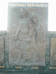 MEMORIAL EN L HONNEUR DES HARKIS A PERPIGNAN INAUGURE EN MAI 2011   (2)